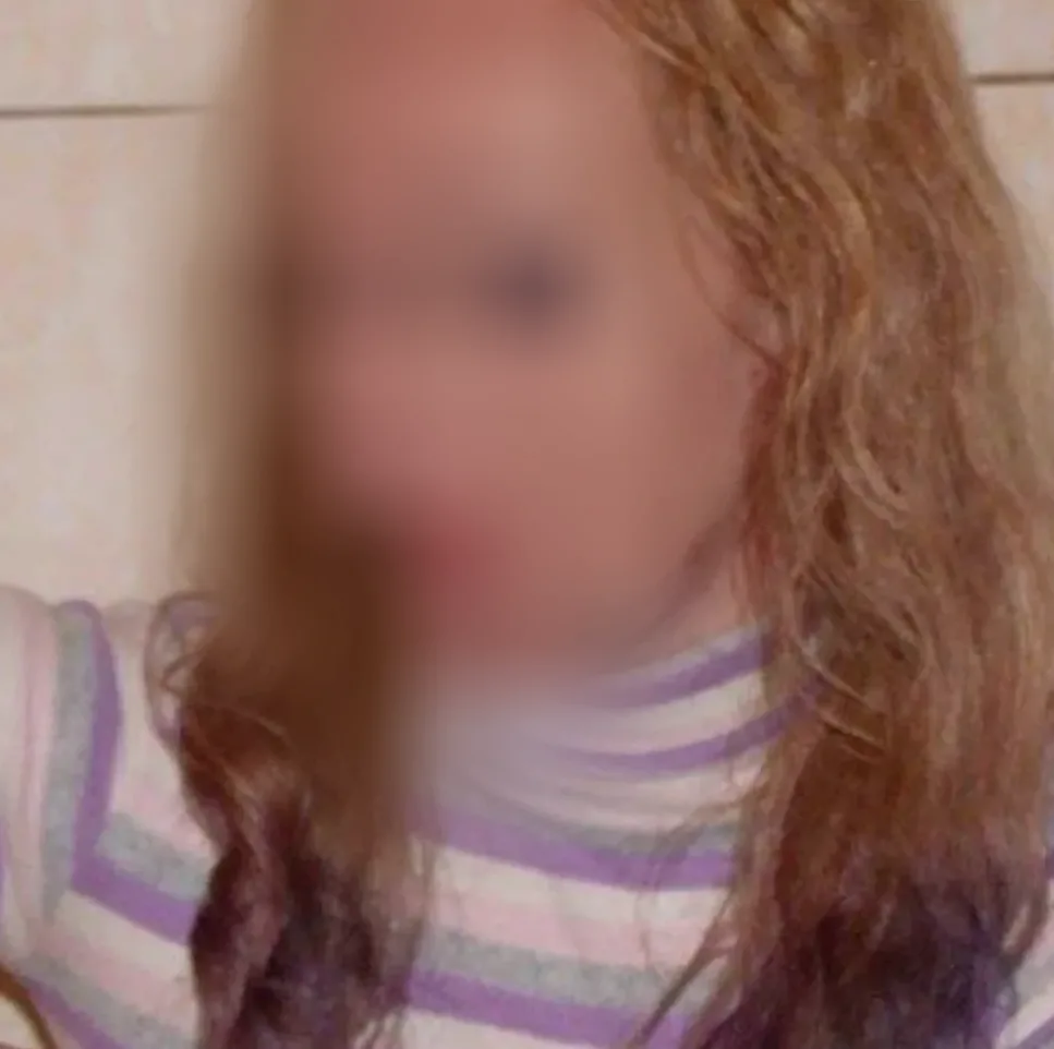 Uxue, 24 años